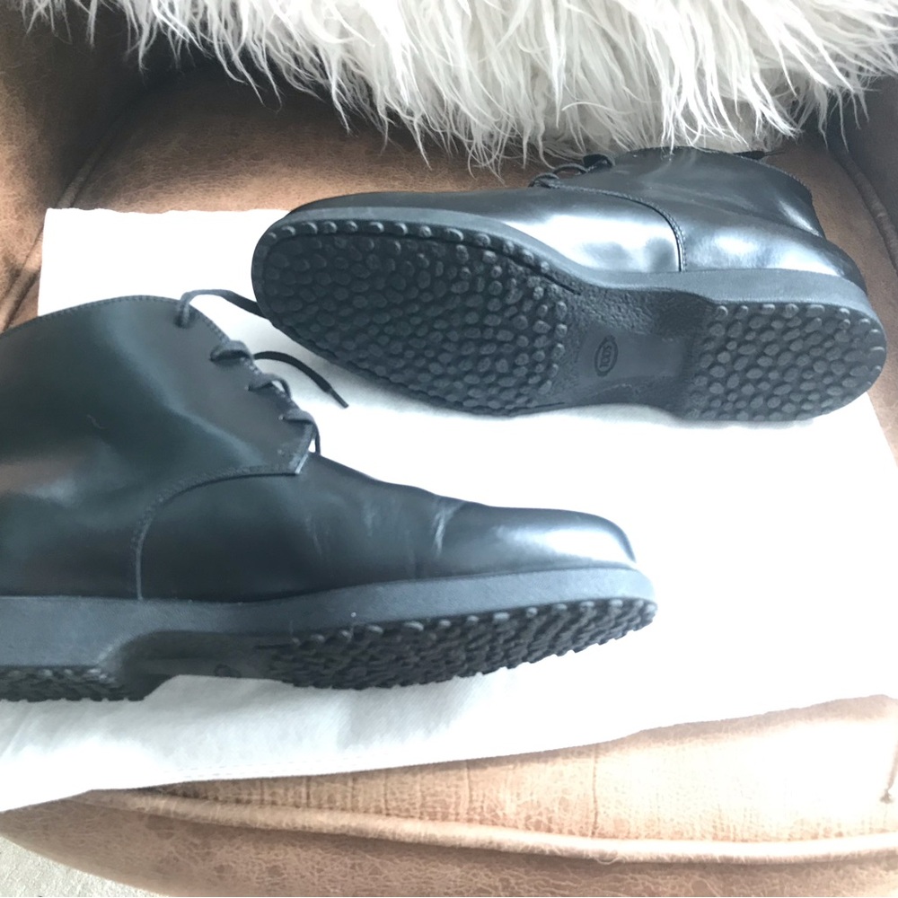 Tod's Lug Sole Lace-Up Ankle Boot Black 9 - Picture 2 of 5